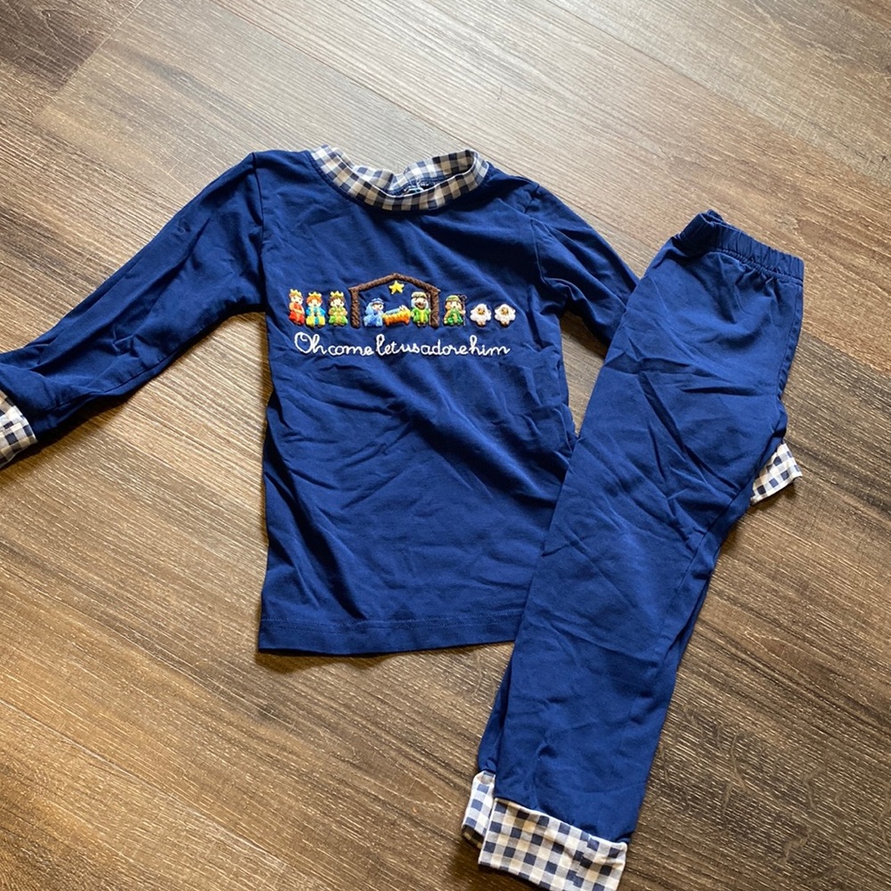 Busy Bees Smocks Christmas Pajamas, Manger Scene Pajamas